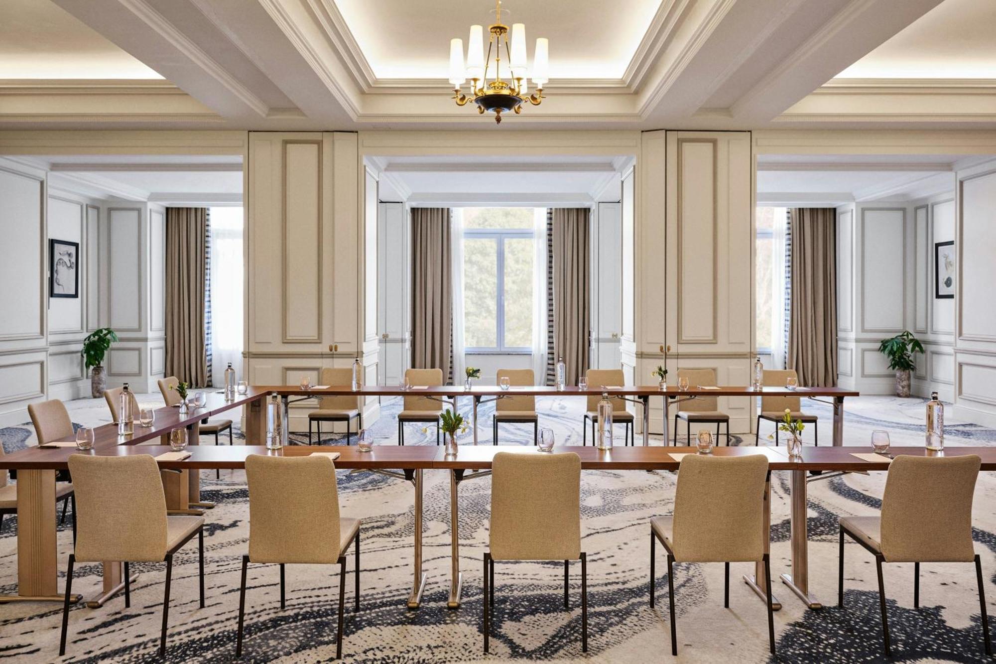 The Palace, A Luxury Collection Hotel, Madrid Exterior photo